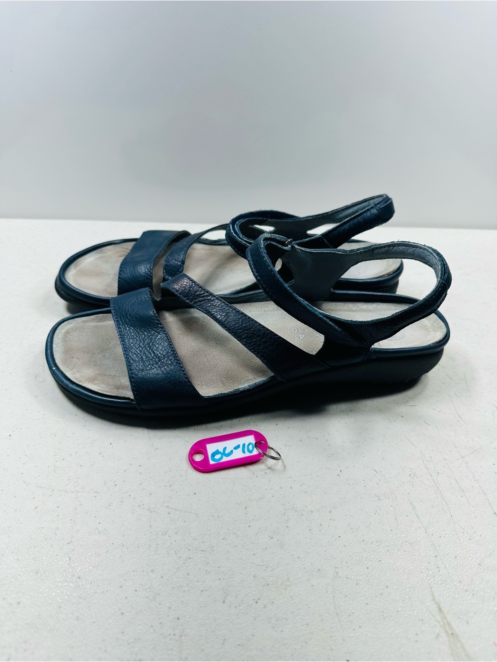Naot Womens Etera Navy Blue Leather Sandal Size 41-10